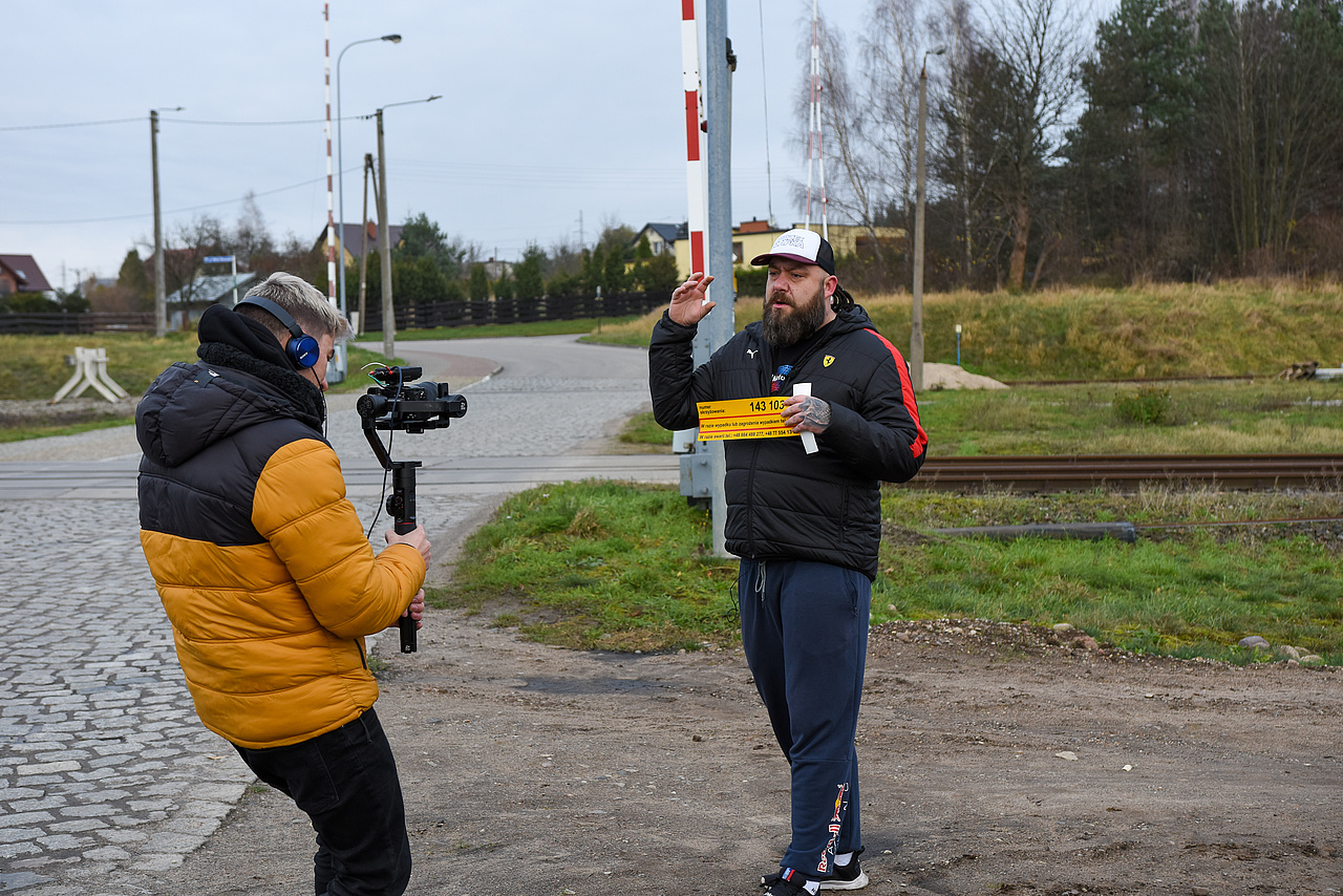 Michał Jasionowski podczas nagrania odcinka